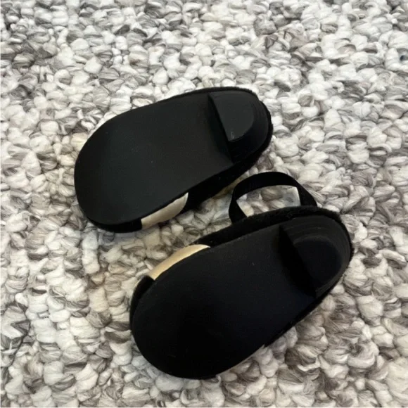 American Girl Doll Midnight Holly Dress & Shoes Black Gold Cream For 18" Doll - Picture 5 of 6